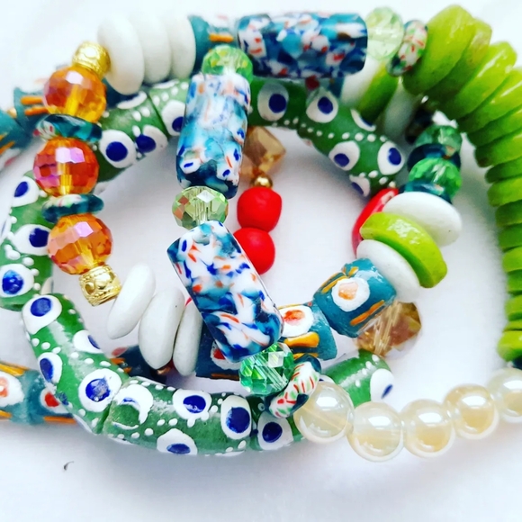 New handmade bracelets - Picture 7 of 8